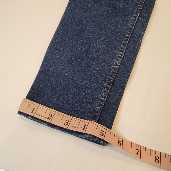 Old Navy Rockstar Extra High-Rise Super Skinny Distressed Jeans Size 10 P NWT! - Picture 5 of 17